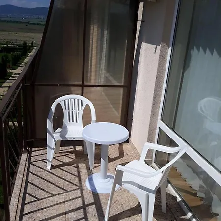 Apartament Orchid Foft Garden Private Słoneczny Brzeg